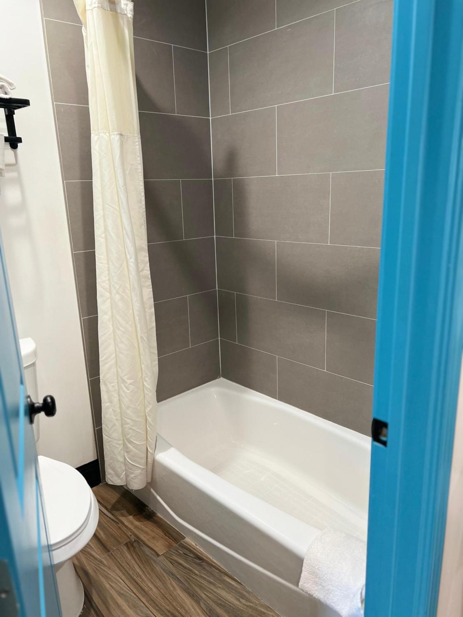 Palm Inn - Newly Renovated Rooms Инглвуд Экстерьер фото